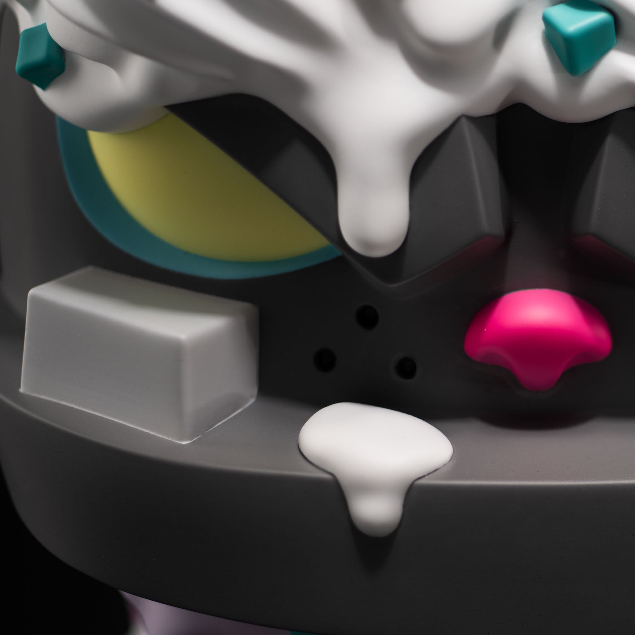 #editions_paw!'s midnight snack