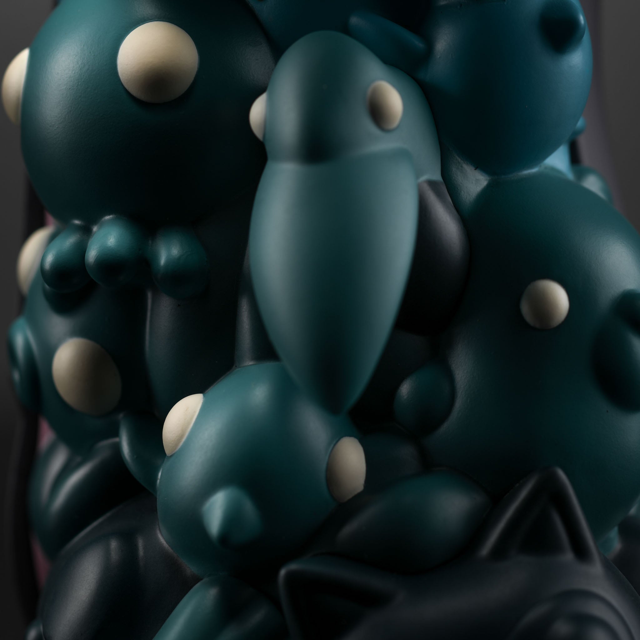 CELLS – Paradox